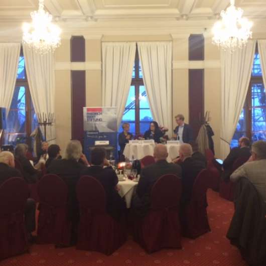 Andrea Nahles und Birgit Hesse im Gespräch zu "Arbeit 4.0"