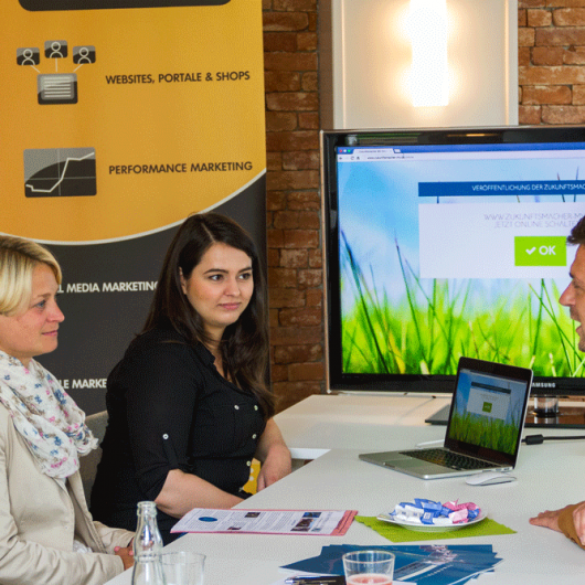 Ministerin Hesse schaltet die Website der Zukunftsmacher MV frei