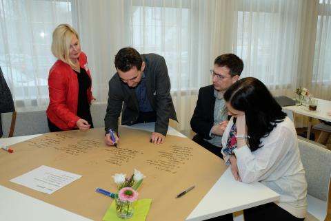 Workshop zum Film-Event "Die stille Revolution" Workshop zum Film-Event "Die stille Revolution"